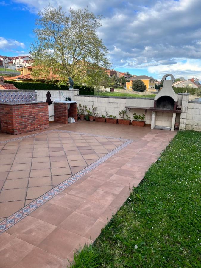 Liencres Tranquilo Con Piscina Comunitariaアパートメント エクステリア 写真
