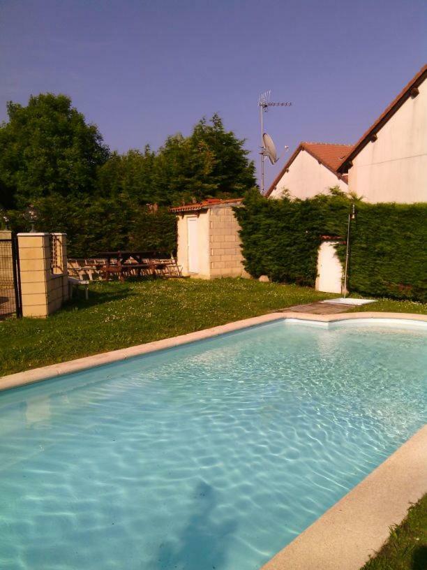 Liencres Tranquilo Con Piscina Comunitariaアパートメント エクステリア 写真